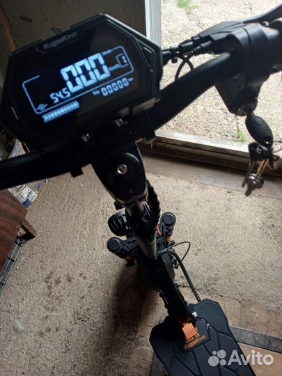 Самокат взрослый электрический с сиденьем