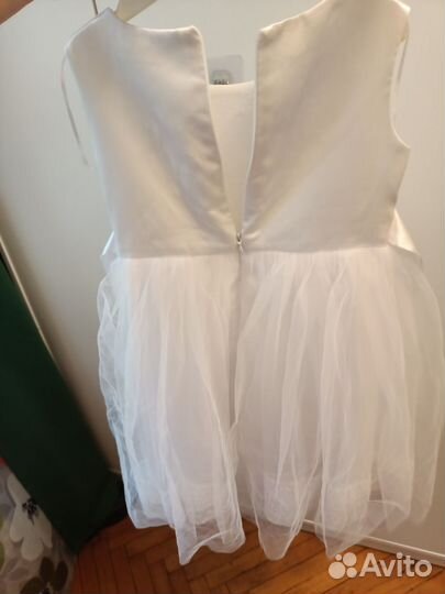 Платье для девочки праздничное