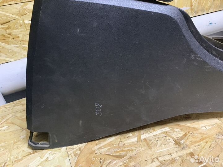 Подлокотник SsangYong Actyon kyron Sport Консоль