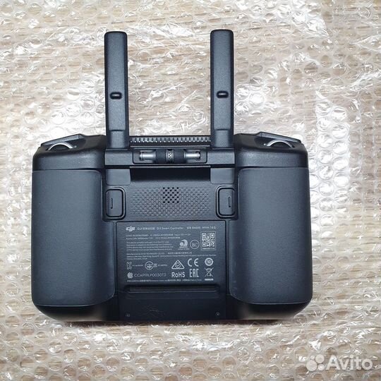 Пульт для дронов DJI SmartController, RM500