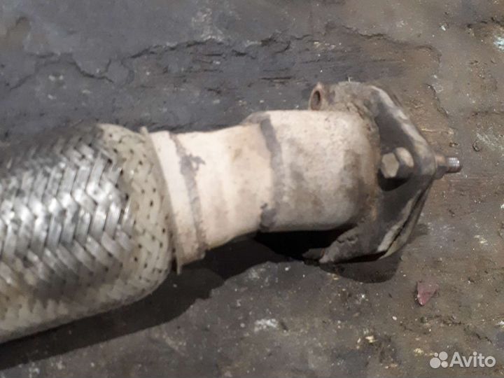 Труба приёмная ауди а6 с4