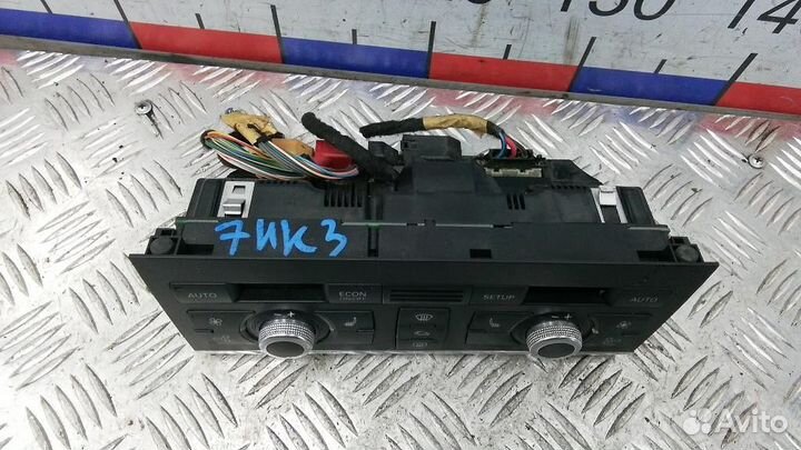 Блок управления климатической установкой Audi Q7