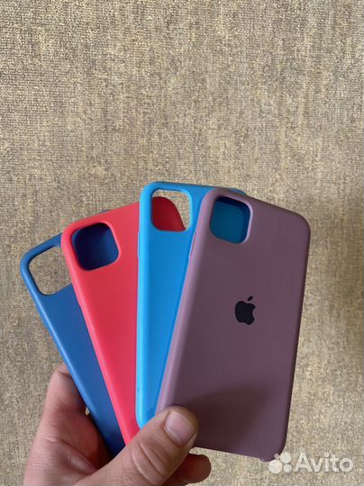 Чехлы для iPhone 11