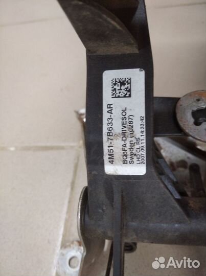 Педаль сцепления Ford Focus 2