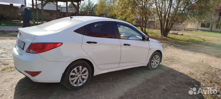 Hyundai Solaris 1.4 МТ, 2014, 495 000 км