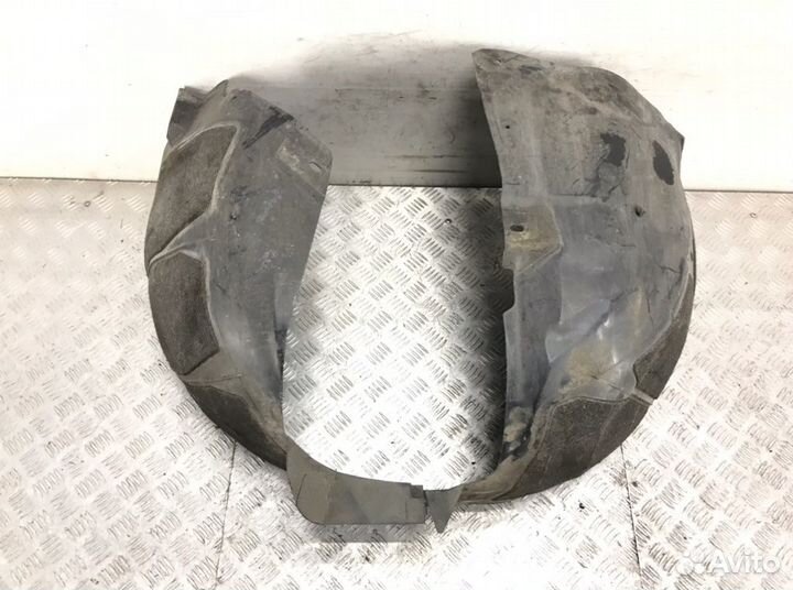 Защита арок передняя правая (подкрылок) Opel Astra