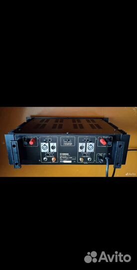 Усилитель мощности Yamaha PC1002