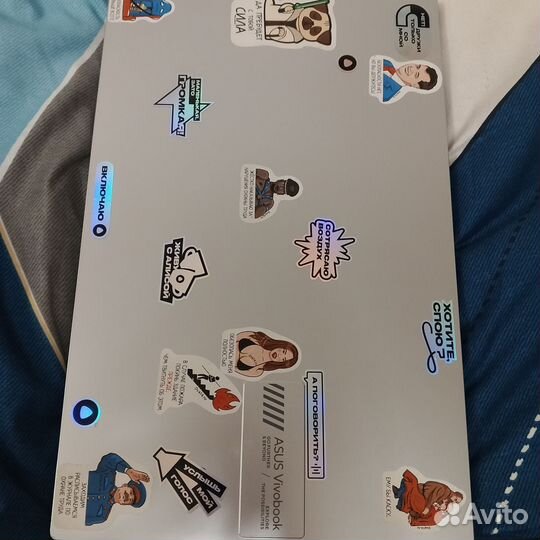 Ноутбук asus vivobook