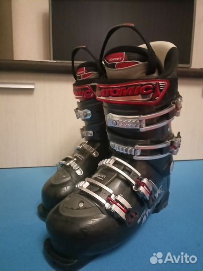 Горнолыжные ботинки atomic 42