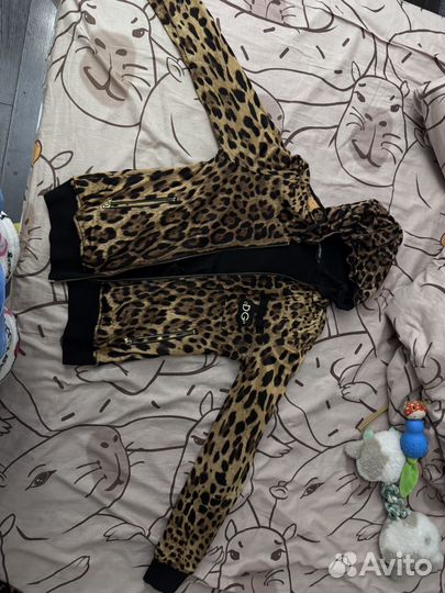 Костюм dolce gabbana женский