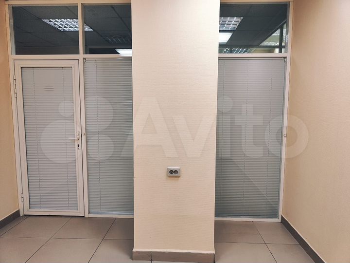 Офис, 12 м²