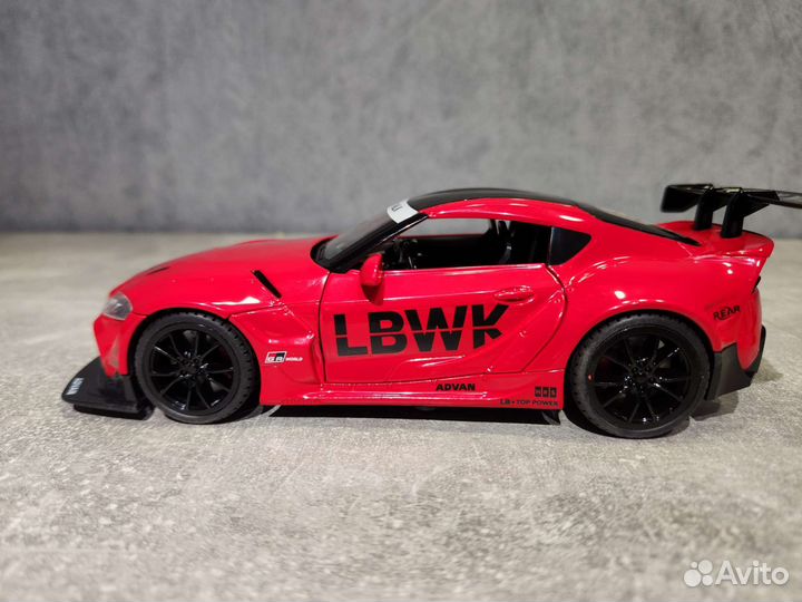Модель Toyota supra lbwk 1:22