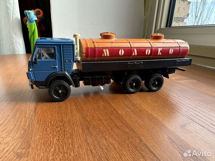 Модель камаз молоко СССР