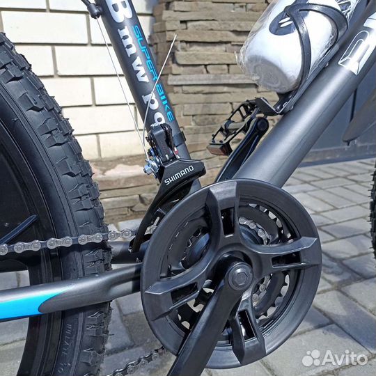Новый на 26 литых дисках, 21 скорость shimano
