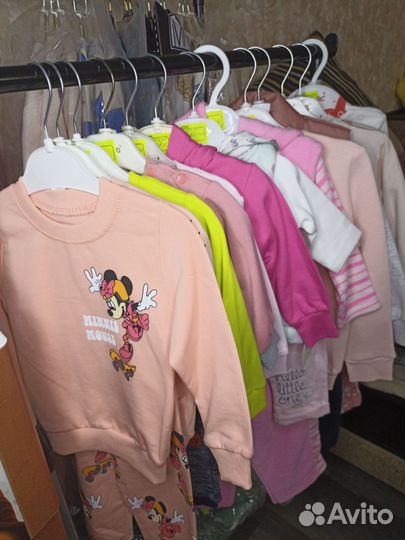 Одежда для девочки новая размер разный