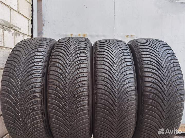 Michelin Alpin 5 215/65 R16 98H