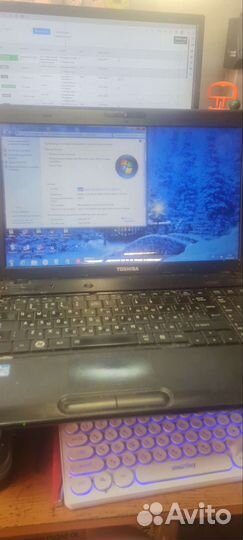 Ноутбук Toshiba satellite c660