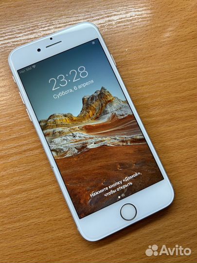 iPhone 8, 256 ГБ
