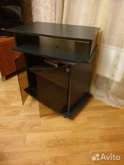 Тумба под телевизор