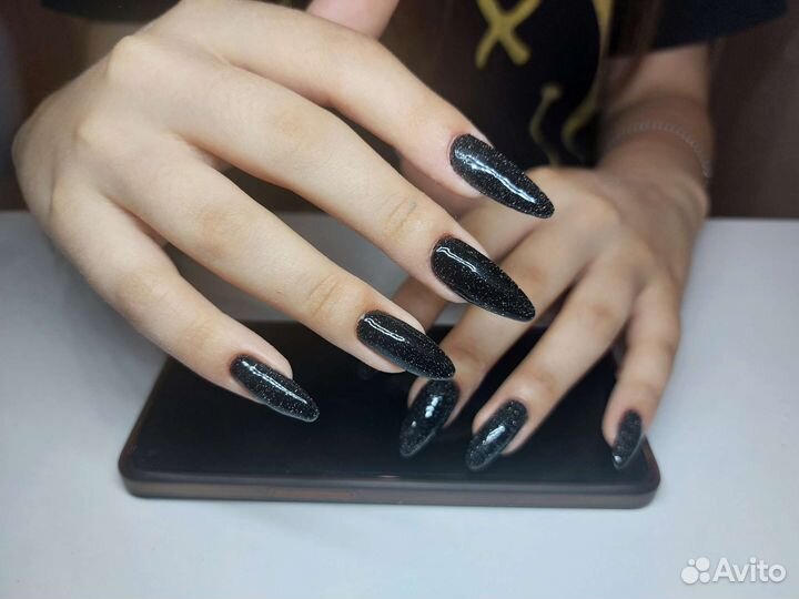 Маникюр, покрытие гель-лак, коррекция