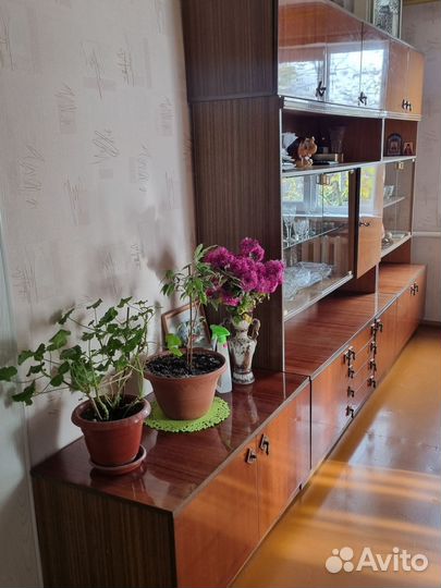 Стенка сервант полированная СССР