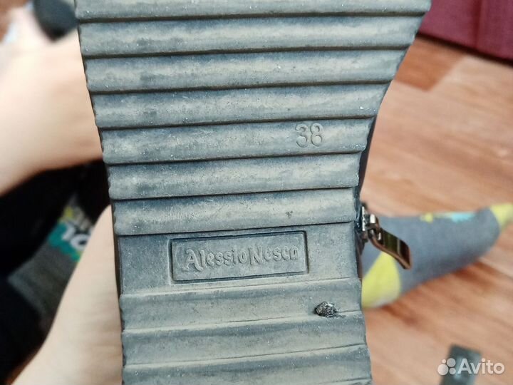 Ботинки женские 38