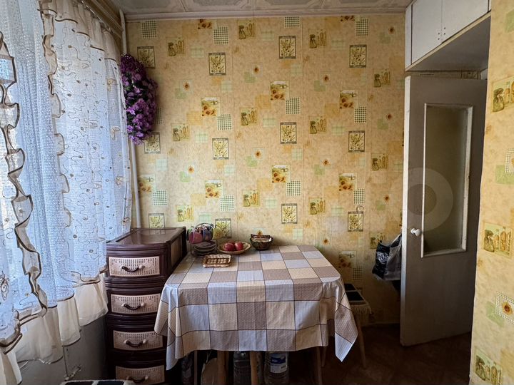 2-к. квартира, 40 м², 3/5 эт.