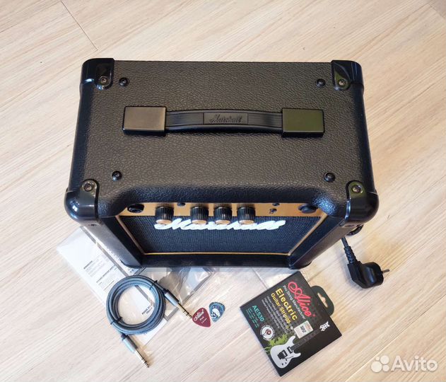 Marshall MG10G + Струны, Кабель (Комбоусилитель)