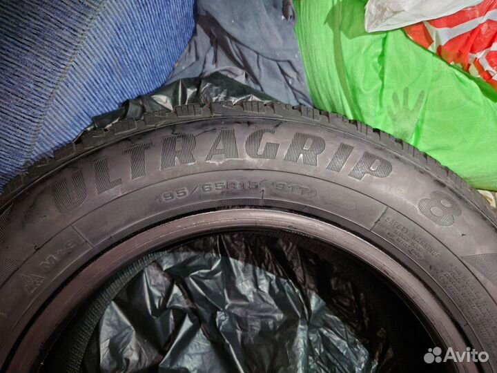 Goodyear UltraGrip 8 195/65 R15 91T