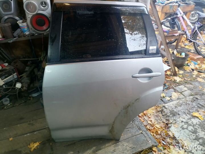 Продам двери ситроен с кросер