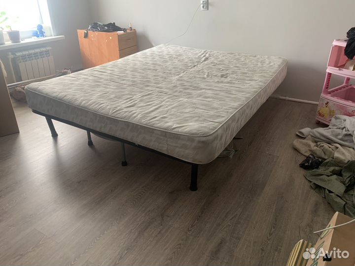 Кровать двухспальная евро бу
