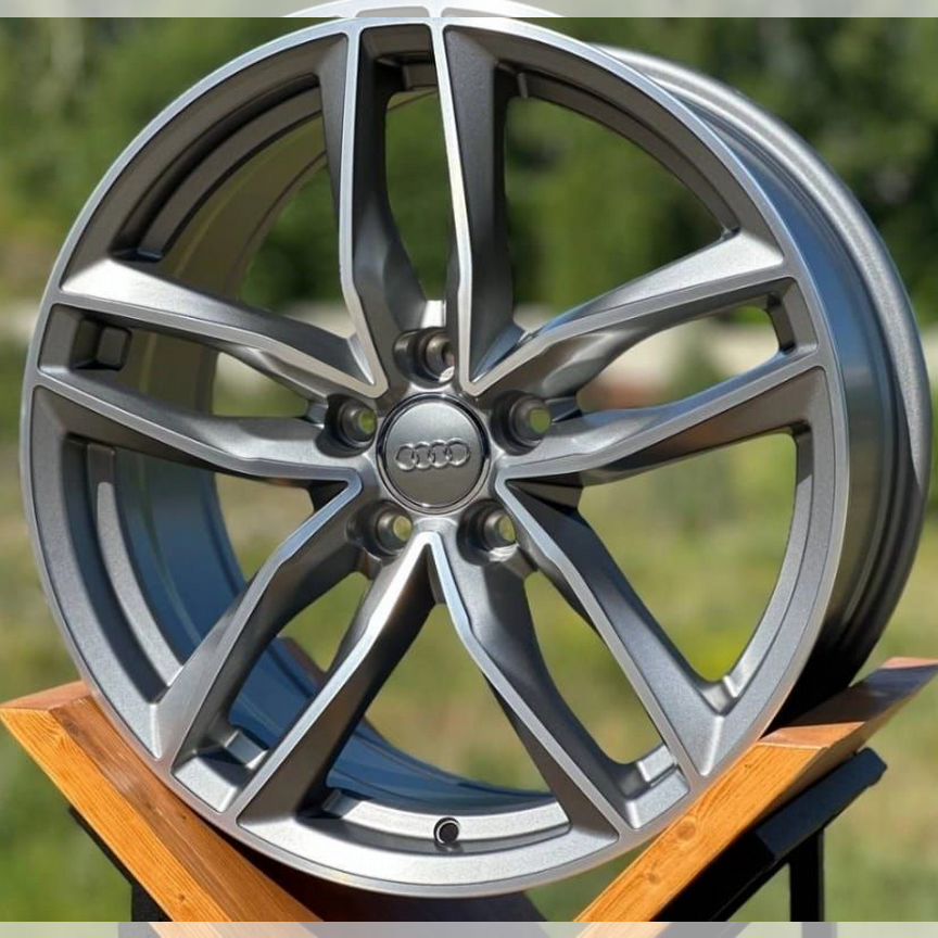 Литые диски Audi 8.5×R19 5×130