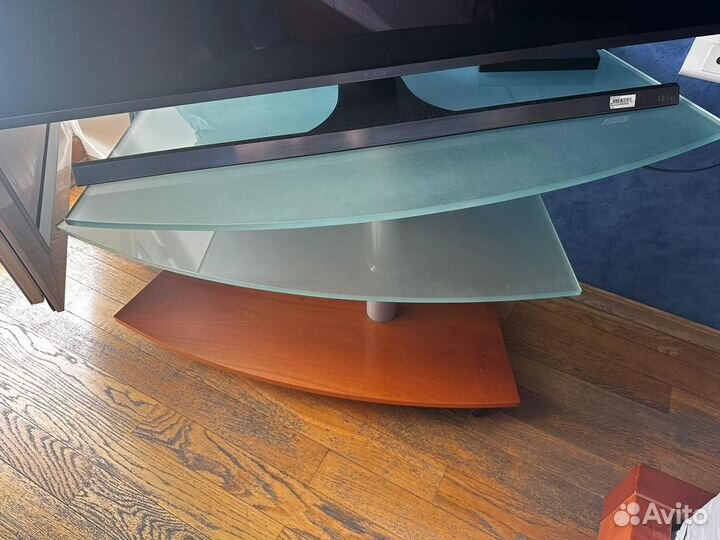 Тумба под телевизор Италия б/у