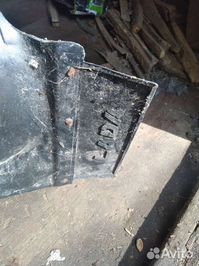 Подкрылки на ваз 2107