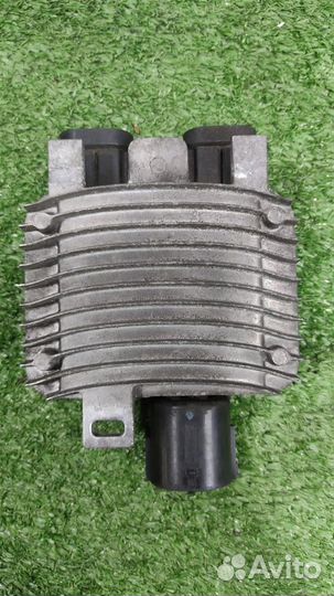 Блок управления вентилятором охлаждения Ford S-Ma