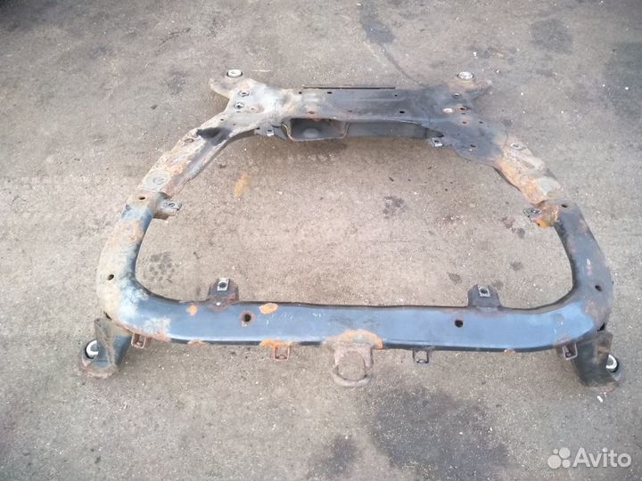 Подрамник передний Land Rover Freelander 2 07-14