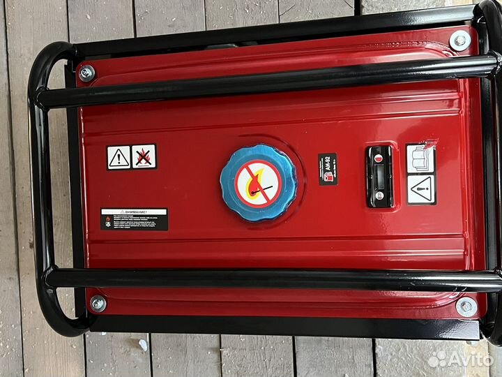 Бензиновый генератор