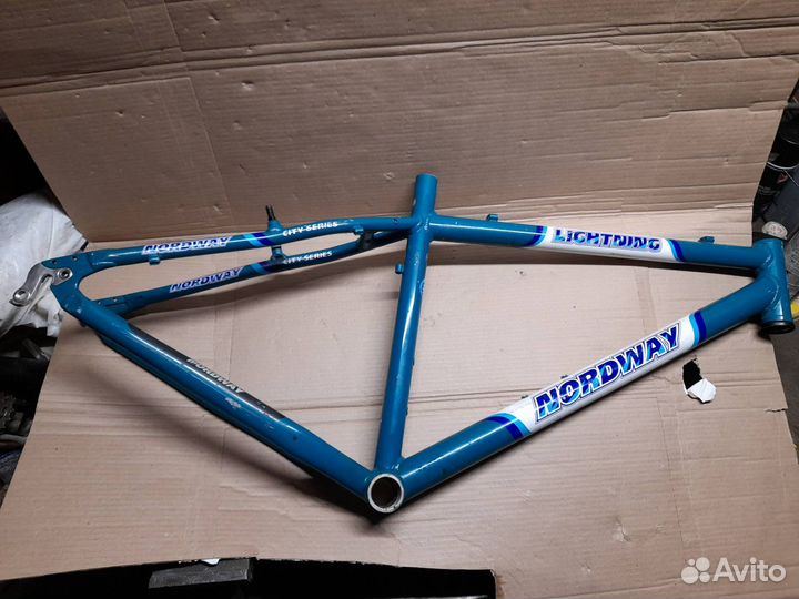 Рама велосипеда 17
