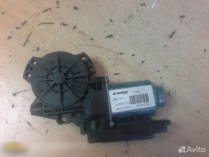 Моторчик стеклоподъемника Kia Optima III 2010-2015