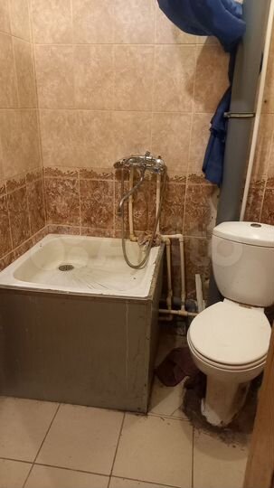 Комната 9 м² в 4-к., 1/3 эт.