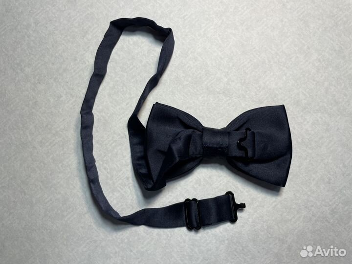 H&M Бабочка на застежке атласная синяя