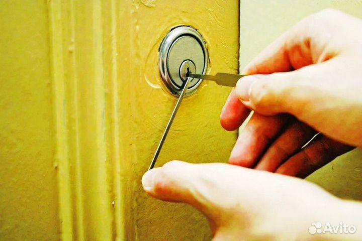 Вскрытие дверных замков гаражей