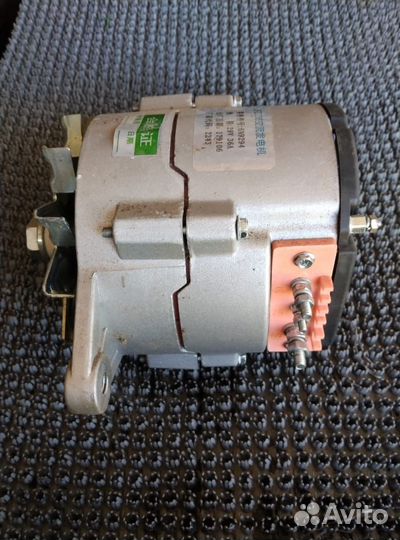 Генератор 6N9294 бульдозера SD-16, погрузчика SL-5