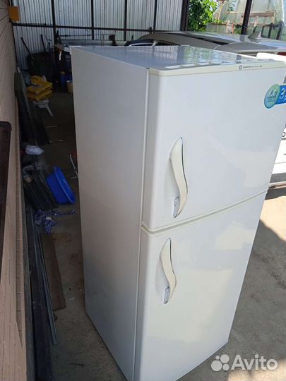 Холодильник бу