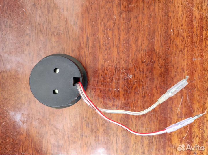 Твиттер E.O.S TW-25