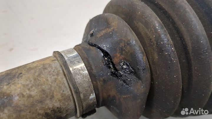 Полуось правая передняя Volkswagen Scirocco 2008