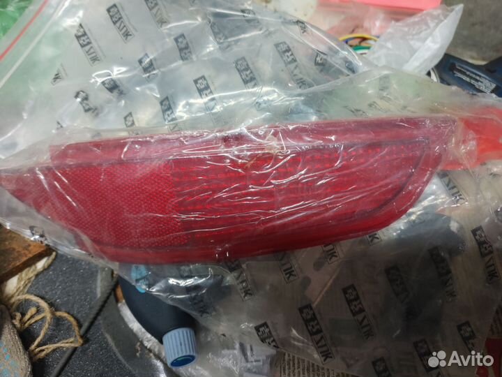 Задний стоп фонарь