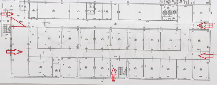 При входе в ТК с прилегающими стенами, 16.5 м²