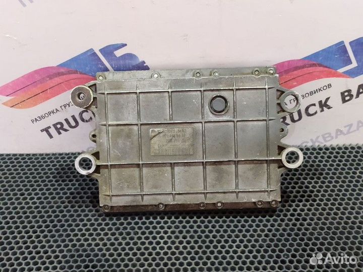 Блок управления двигателем