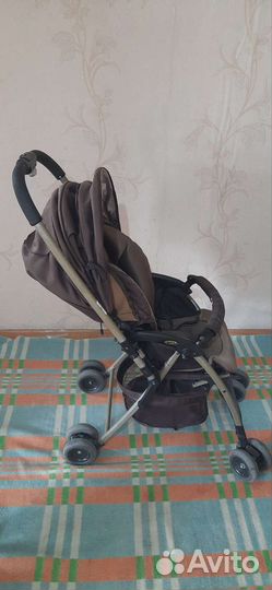 Прогулочная коляска